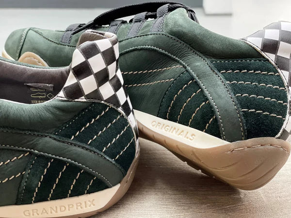Women's Racing Sneaker in Brexit Green